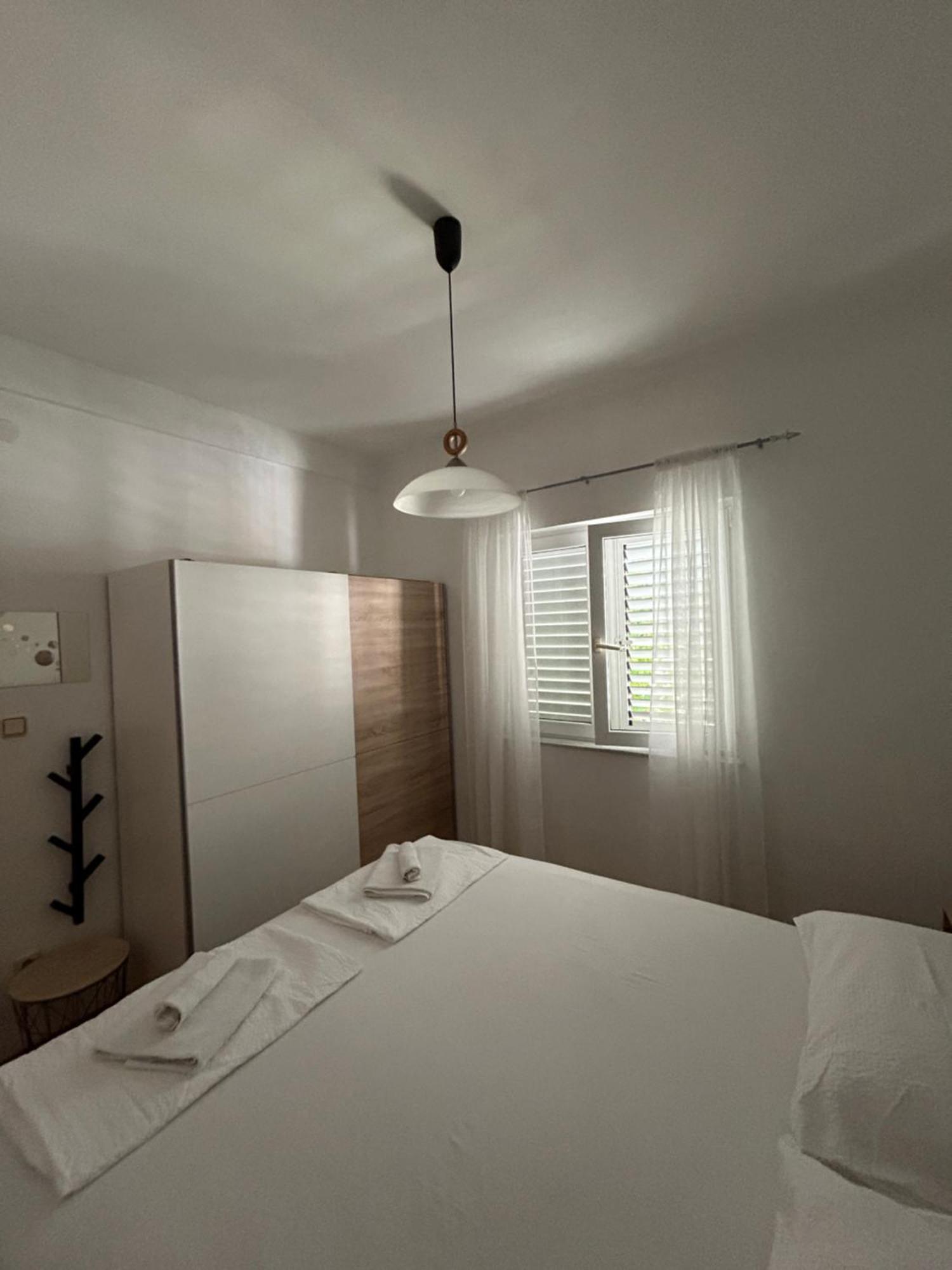 Lorena Apartmán *